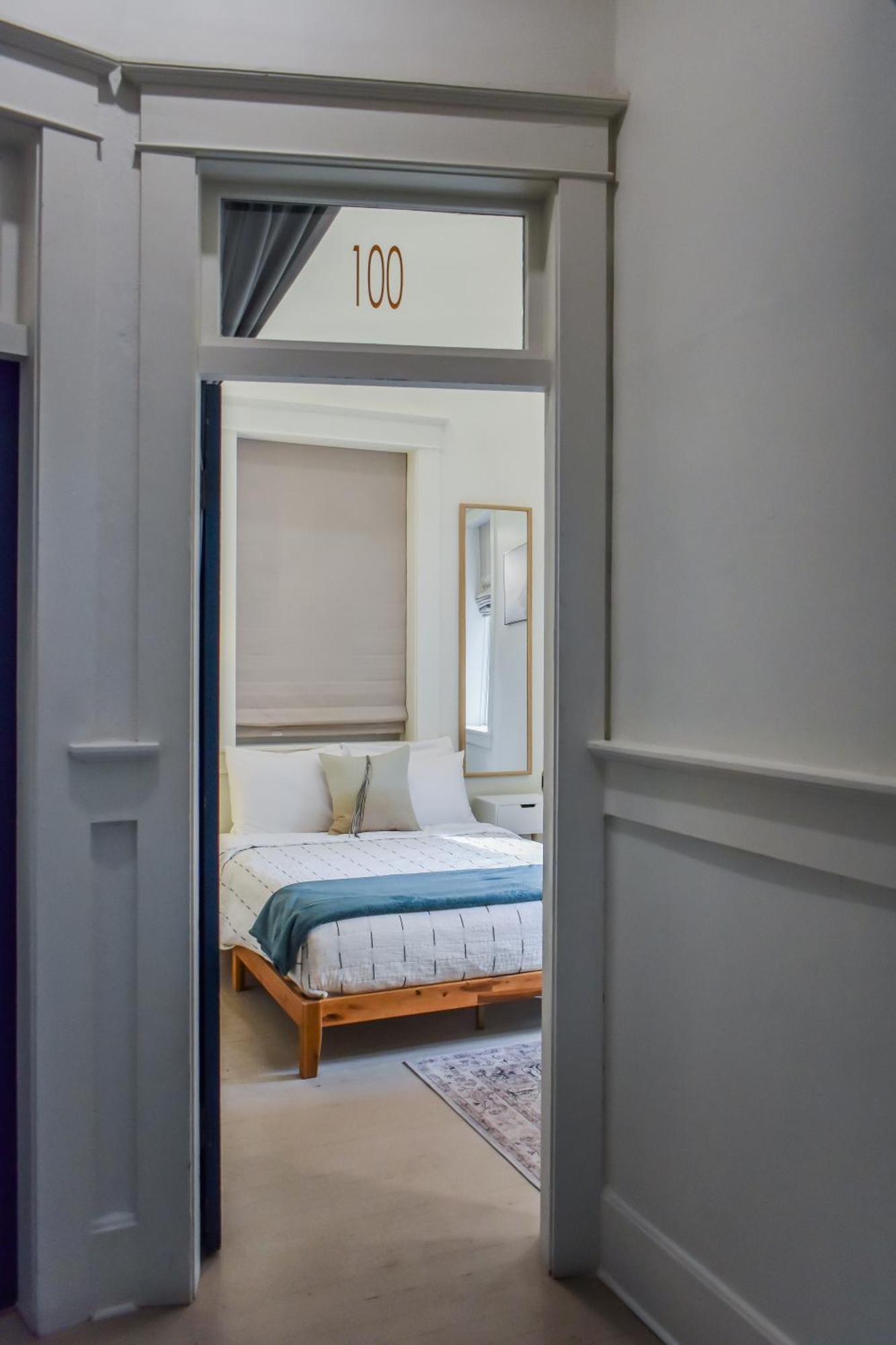 Warner Hotel 비스비 외부 사진
